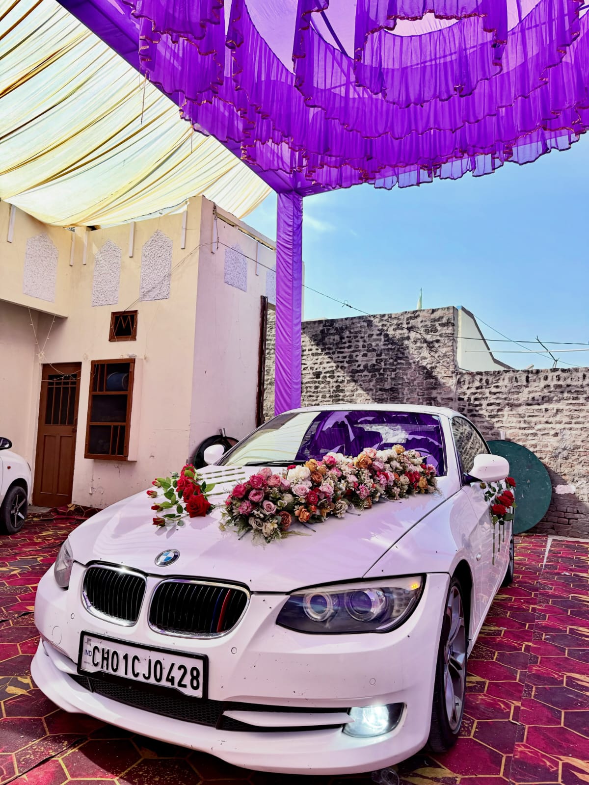 Luxury luxury car image